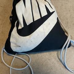 Zak - Sportzak, a été signalé par Regio Oost-Vlaanderen utilisant iLost