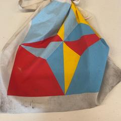 حقائب حمل وحقائب اليد، كما تم الإبلاغ عنه بواسطة HTM عبر iLost