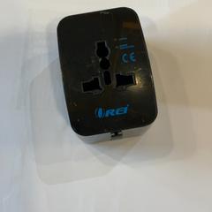 Adapter, zoals gemeld door MEININGER Hotel Marseille Centre la Joliette met iLost