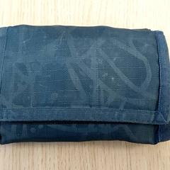 Portefeulle - Deprins Blauw, iLost를 사용하여 Regio Antwerpen - Brussel에 보고됨