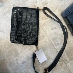 Handtasche Zwart en goud, nepleer, Callens, gemeldet von Regio West-Vlaanderen über iLost