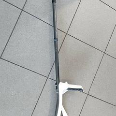 Medische hulpmiddelen - Kruk がiLostで Centraal magazijn によって報告されました