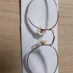 Szemüveg, amint azt Regio Antwerpen - Brussel az iLost segítségével jelentette.