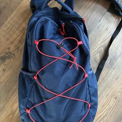 Blauwe rugtas, jak bylo nahlášeno na iLost