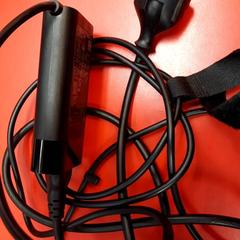 Laptop oplader がiLostで UvA REC によって報告されました