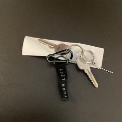 Clé, a été signalé par MEININGER Hotel Dresden Zentrum utilisant iLost