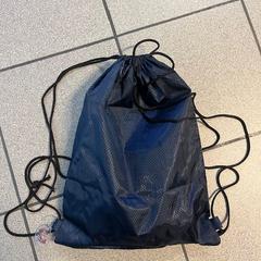 Poltsa, gisa salatu by Regio Oost-Vlaanderen iLost erabiliz