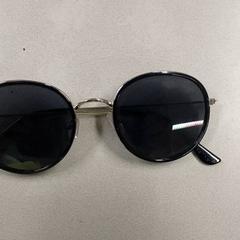 Bril Zonnebril, zoals gemeld door Regio Limburg - Leuven met iLost