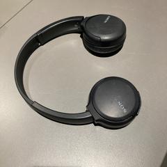 Koptelefoon, rapporterat av Pathé Tilburg Stappegoor med iLost