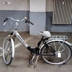 Bicicleta femenina Rambler Blauw-wit, segons ha informat Fietsdepot Hasselt mitjançant iLost