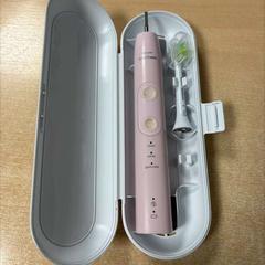 Elektrische zahnbürste Roze Philips, gemeldet von DoubleTree by Hilton Rotterdam Centre über iLost