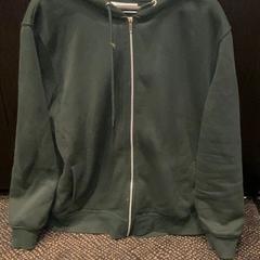 سترة، كما تم الإبلاغ عنه بواسطة Van der Valk Hotel Utrecht عبر iLost