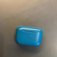 Funda per a auriculars bluetooth kopfhörerbox, segons ha informat MEININGER Hotel Bremen Hauptbahnhof mitjançant iLost