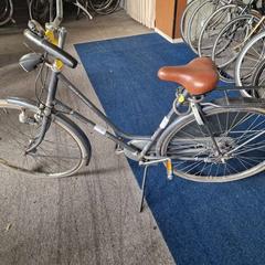 Bicicleta feminina, segundo informou Gemeente Roermond usando iLost