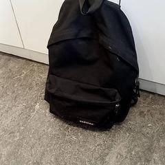 Rugzak/rugtas zwart, zoals gemeld door Qbuzz GD Groningen HS met iLost