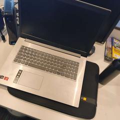 Ordenador portátil Lenovo, Bolsa para portátil & Botella para beber laptop en, segundo informou Gemeente Leudal usando iLost