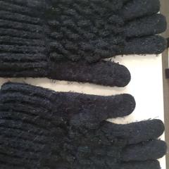 Handskar, rapporterat av Regio Limburg - Leuven med iLost