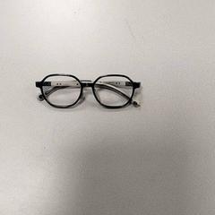 Bril Grijs zwart, gisa salatu by Regio Limburg - Leuven iLost erabiliz