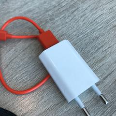 Oplader, as reported by Van der Valk Hotel Veenendaal using iLost