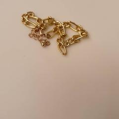 Náramek Goudkleurig, jak nahlášeno HvA Amstelcampus pomocí iLost