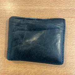 Portafoglio op naam van Van Rheenen, come riportato da Gemeente Amsterdam utilizzando iLost