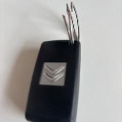 autosleutel, jak bylo nahlášeno na iLost