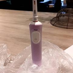 Elektromos fogkefe, amint azt Van der Valk Hotel Vianen az iLost segítségével jelentette.