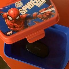 Scatola boite spider boite écou boite box, come riportato da MEININGER Hotel Bordeaux Gare Saint-Jean utilizzando iLost