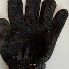 Handschuh, gemeldet von IKEA Nantes über iLost