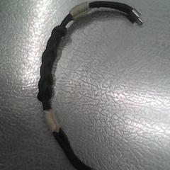 Pulsera negra, gisa salatu by IKEA Valladolid iLost erabiliz