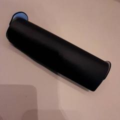 Estuche de anteojos Warby Parker, ha sido reportado por Van der Valk Hotel Schiphol con iLost