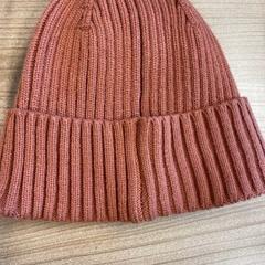 Beanie donker oranje, jak nahlášeno ACTA pomocí iLost