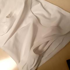 Ing White, amint azt Mövenpick Hotel Amsterdam City Centre az iLost segítségével jelentette.