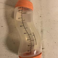 Bottiglia, come riportato da Artis utilizzando iLost