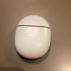 Earbud Google, rapporterat av MEININGER Hotel Brussels City Center med iLost