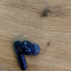 Ecouteur, a été signalé par MEININGER Hotel Köln West utilisant iLost