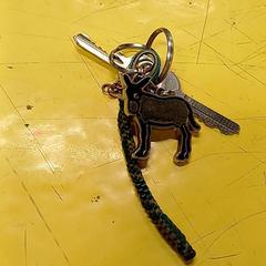 Přívěsek na klíče Porte clé âne, jak nahlášeno IKEA Lille pomocí iLost