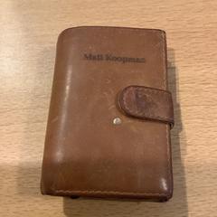 Pashouder Matt Koopman, come riportato da Gemeente Amsterdam utilizzando iLost