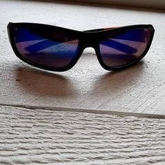 Kinder-sonnenbrille, gemeldet von DierenPark Amersfoort über iLost
