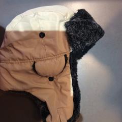Hat, as reported by MEININGER Hotel Berlin "Mitte" Humboldthaus using iLost