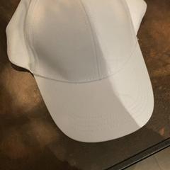 Gorra, ha sido reportado por Van der Valk Hotel Heerlen con iLost