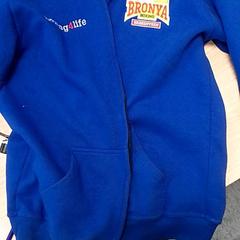 Armilla Blauw, segons ha informat Qbuzz Fryslân mitjançant iLost