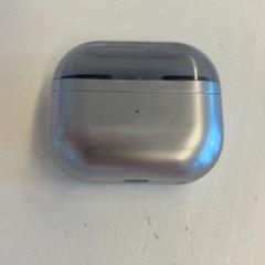 Bluetooth oortjes, a été signalé par GVB utilisant iLost