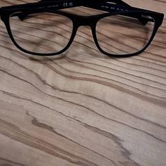 眼鏡 Zwart がiLostで RRReis Trein Amersfoort / Ede-Wageningen によって報告されました