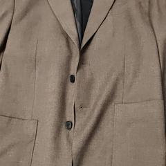 Suit jacket, as reported by IKEA Bratislava using iLost