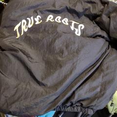 zwart damesjack Grmy snipes, true roots, iLost-i jakinarazi zaion moduan