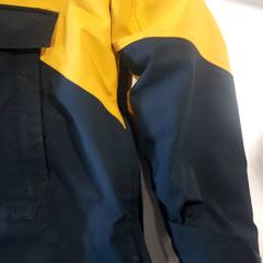 Chaqueta, ha sido reportado por Beeld & Geluid Hilversum con iLost