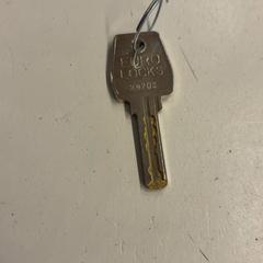 Gakoa, gisa salatu by HTM iLost erabiliz