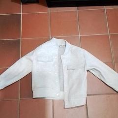 Giacca, come riportato da Apenheul utilizzando iLost