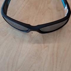 Sonnenbrille, gemeldet von IKEA Lyon Grand Parilly über iLost